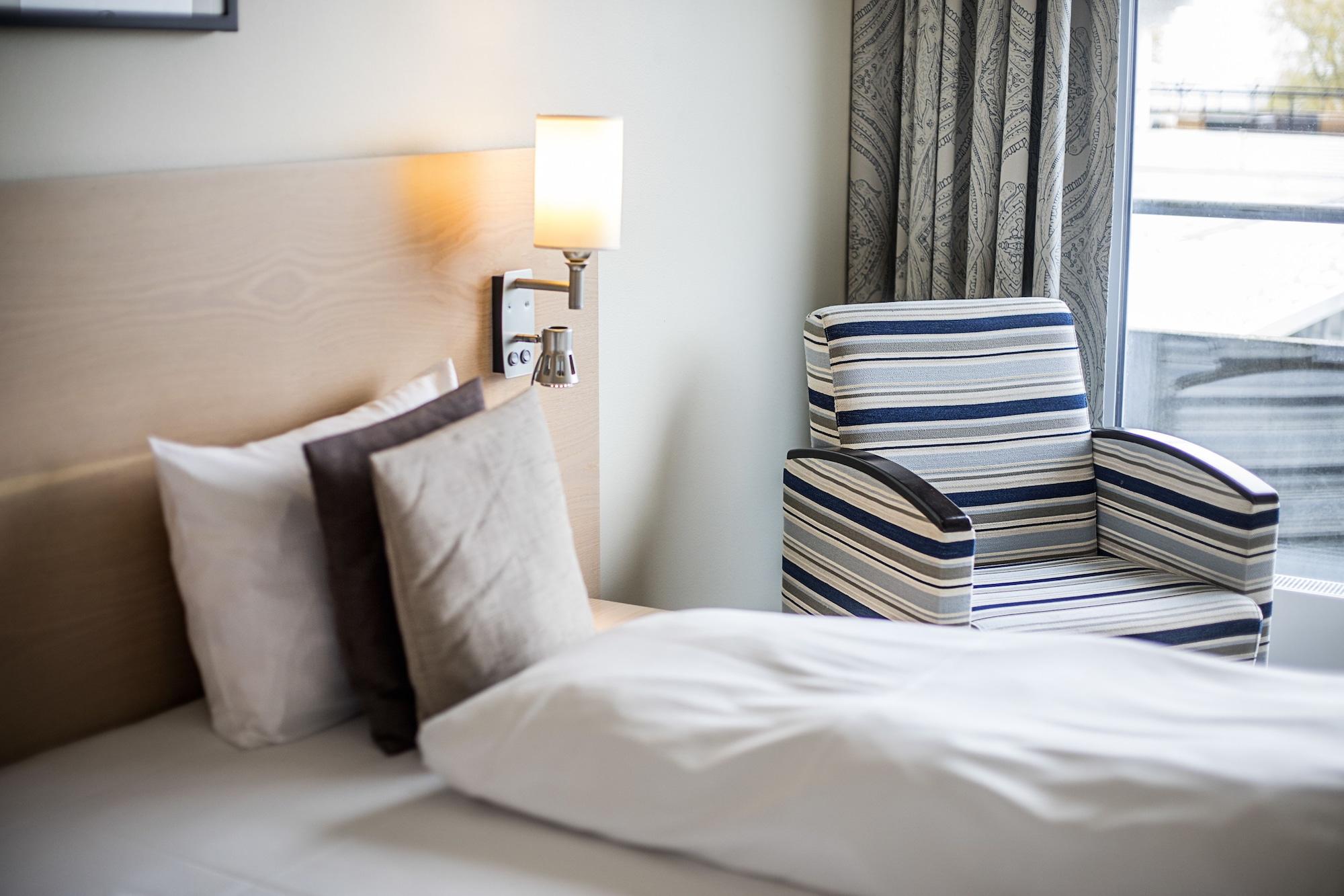 Marina Hotel 4*