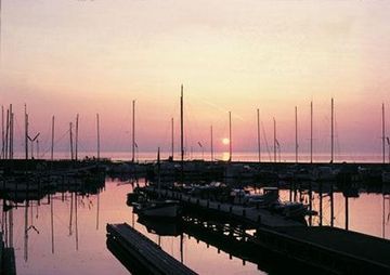 Marina 4*
